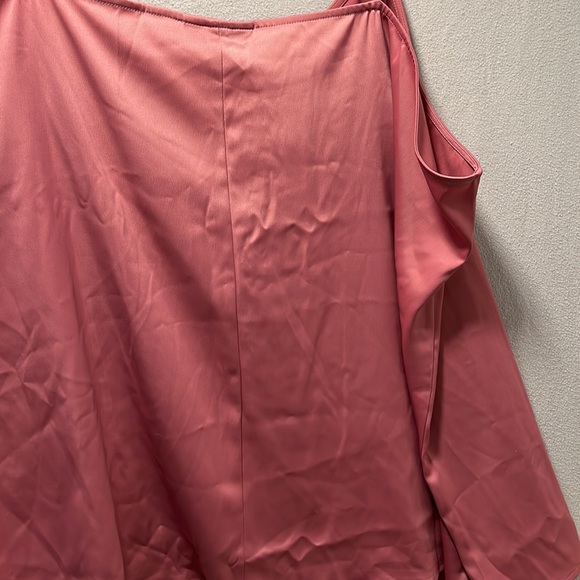 Lane Bryant 30/32 “Mesa Rose” pink satiny camisole with ruched detail - Picture 16 of 16